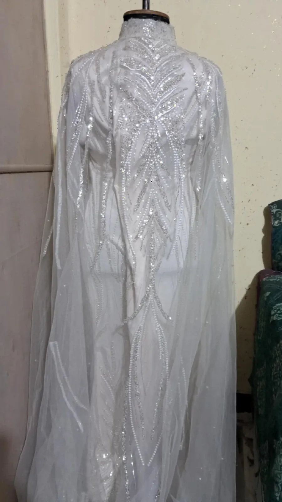 فستان سوارية
