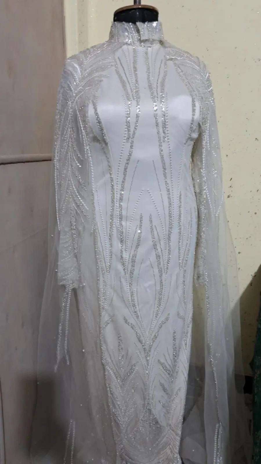 فستان سوارية