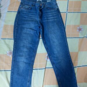 بنطلون جينز