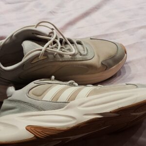 حذاء رجالي رياضي