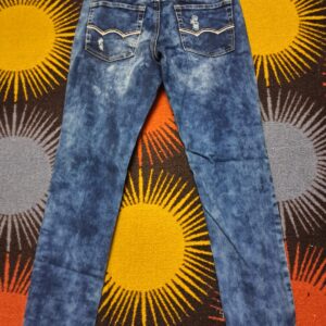 بنطلون جينز