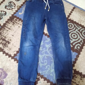 بنطلون جينز