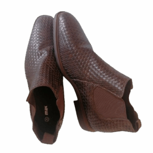 حذاء هاف بوت ماكس