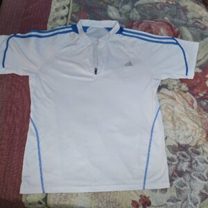تيشرت رياضى ابيض في ازرق من اديداس مقاس L