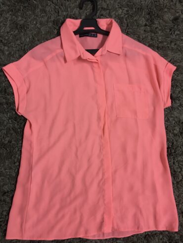 Short sleeve blouse