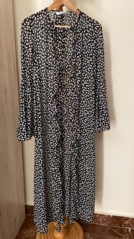 Zara Kimono (Size: XS) Price: 300